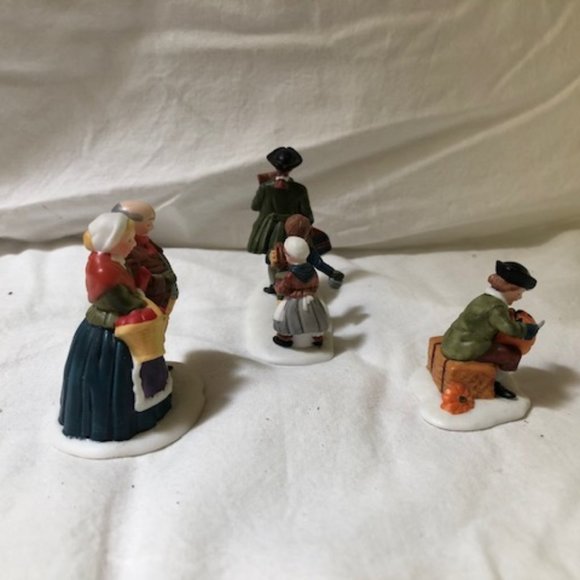 Dept 56 Dickens' Village Sleepy Hollow Characters - Picture 3 of 5